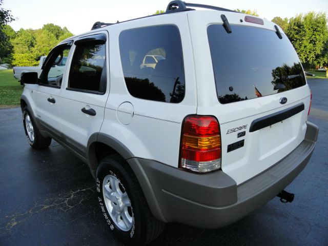 Ford Escape 2002 photo 4