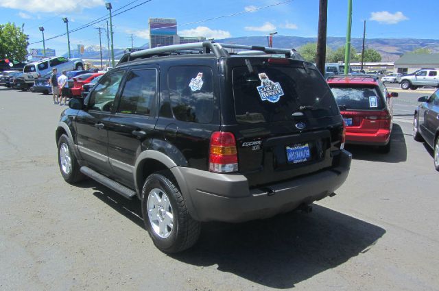 Ford Escape 2002 photo 21