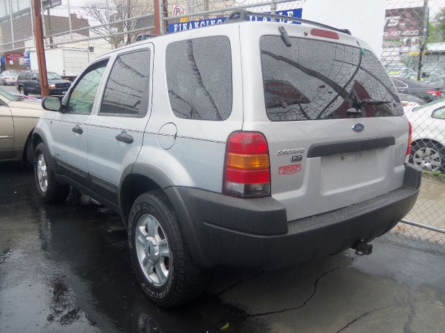 Ford Escape 2002 photo 9