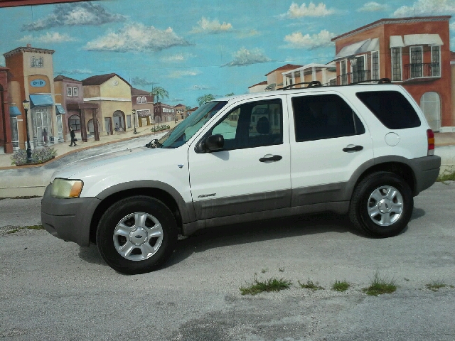 Ford Escape 2002 photo 4