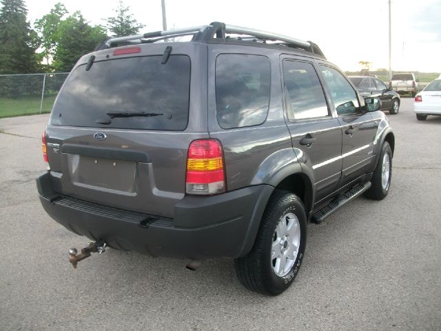 Ford Escape 2002 photo 2