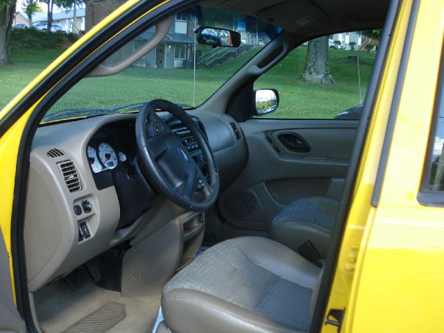 Ford Escape 2002 photo 4