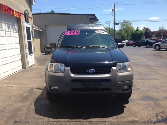 Ford Escape 2002 photo 1