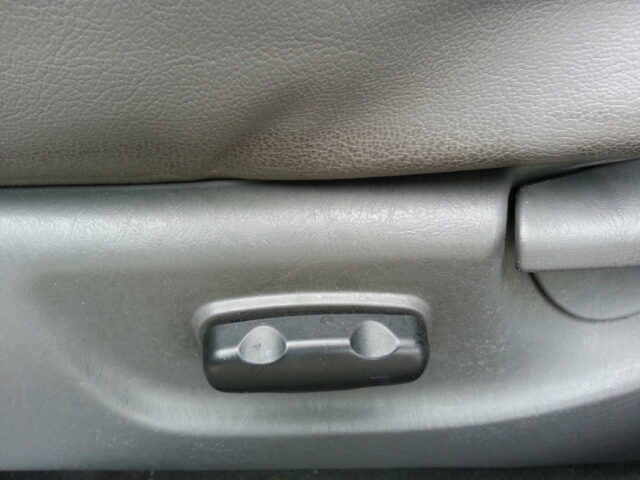 Ford Escape 2002 photo 19