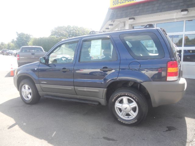 Ford Escape 2002 photo 2