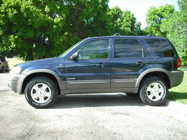 Ford Escape 2002 photo 1