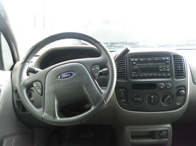 Ford Escape 2002 photo 6