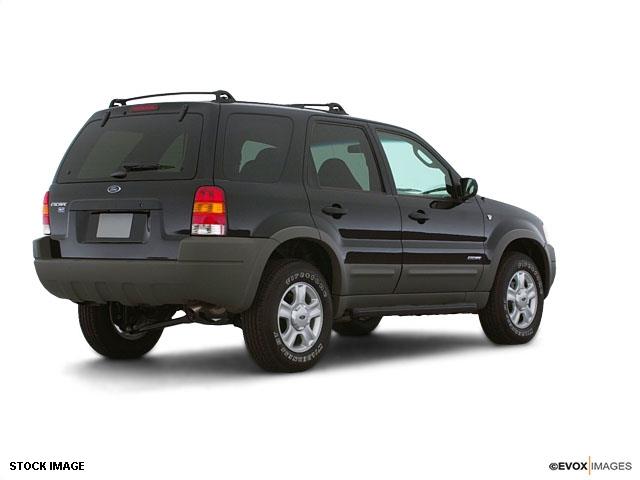 Ford Escape 2002 photo 2