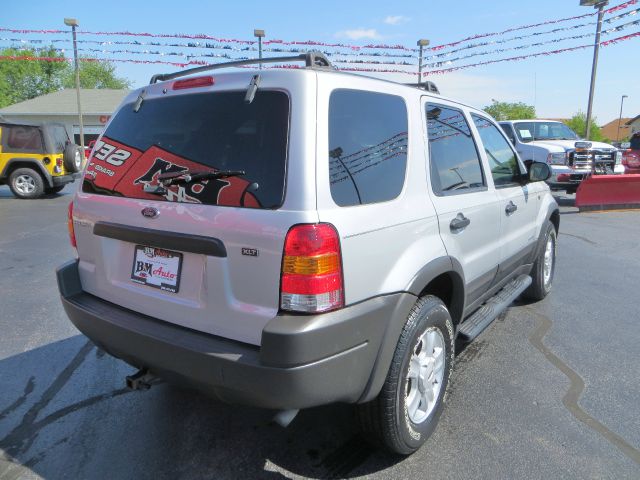 Ford Escape 2002 photo 2