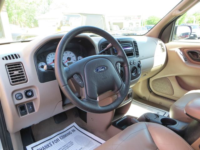 Ford Escape 2002 photo 3