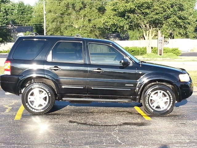 Ford Escape 2002 photo 2