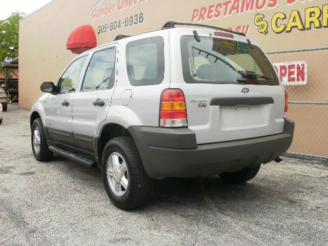 Ford Escape 2002 photo 3