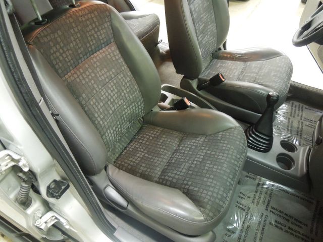 Ford Escape 2002 photo 15