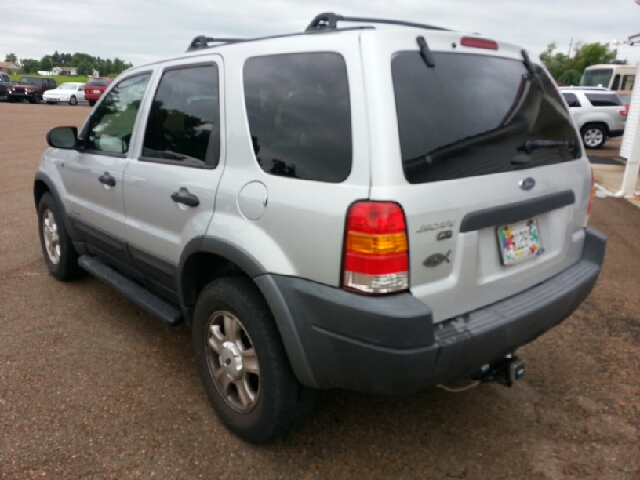 Ford Escape 2002 photo 1