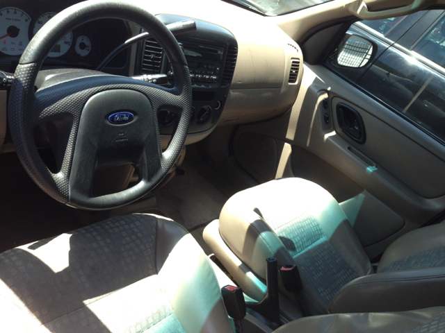 Ford Escape 2002 photo 3