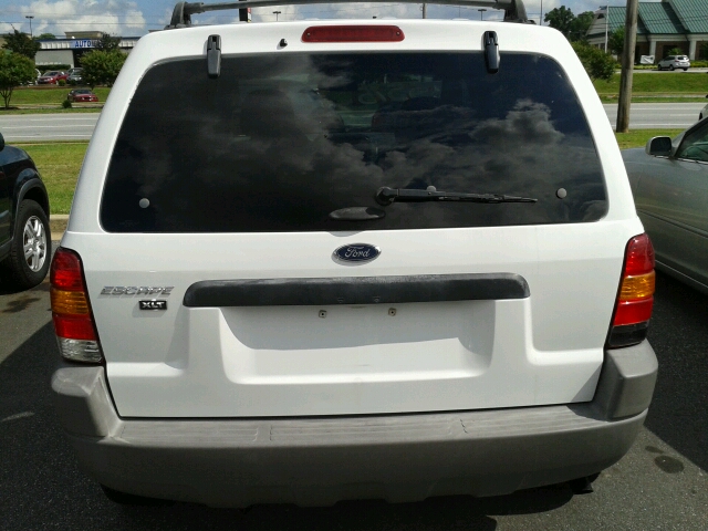 Ford Escape 2002 photo 2