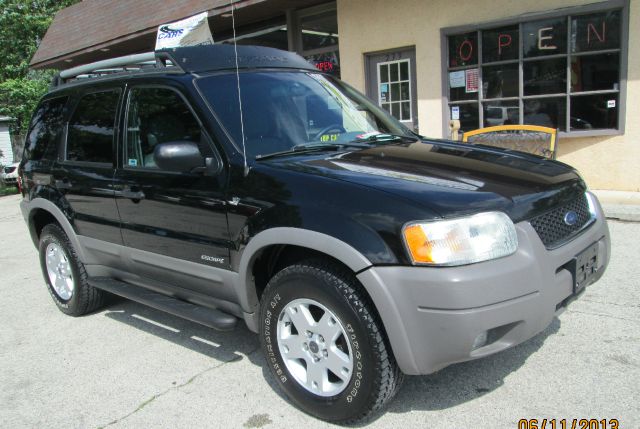 Ford Escape 2002 photo 2