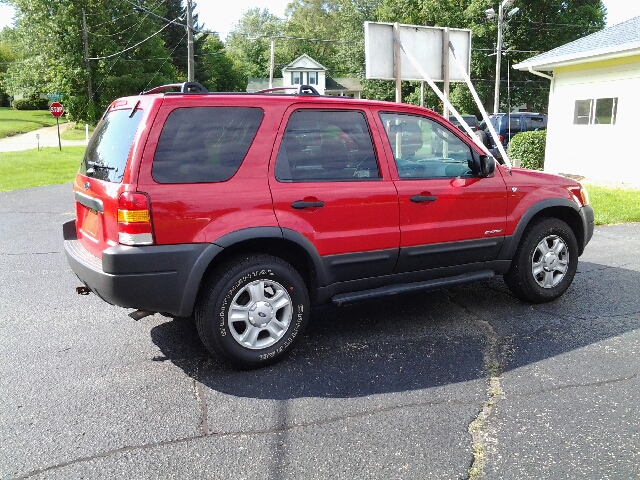 Ford Escape 2002 photo 2