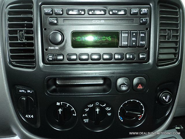 Ford Escape 2002 photo 15