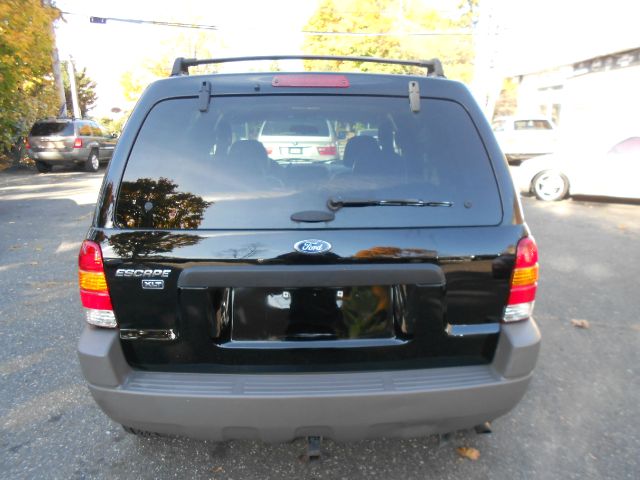 Ford Escape 2002 photo 1