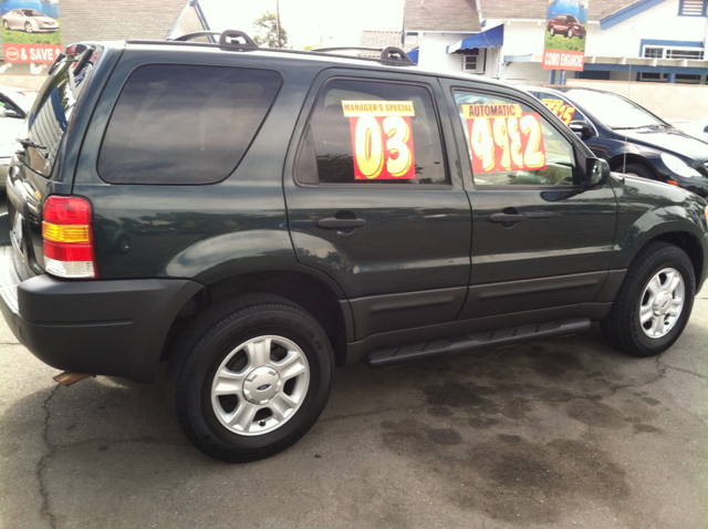 Ford Escape 2003 photo 1