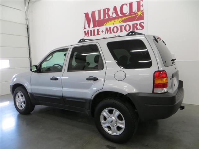 Ford Escape 2003 photo 4