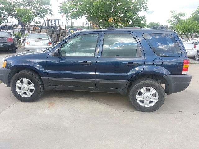 Ford Escape 2003 photo 11