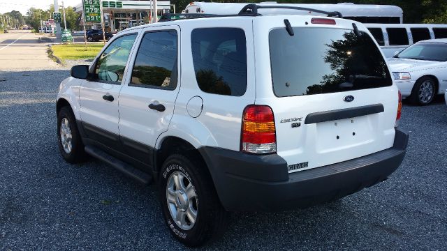 Ford Escape 2003 photo 3