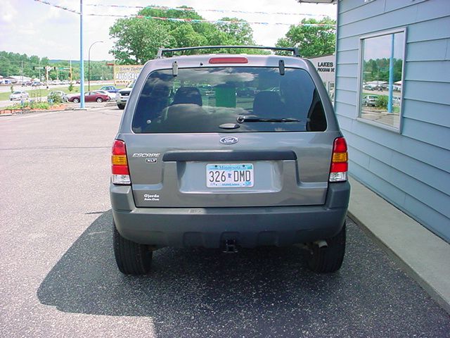 Ford Escape 2003 photo 2