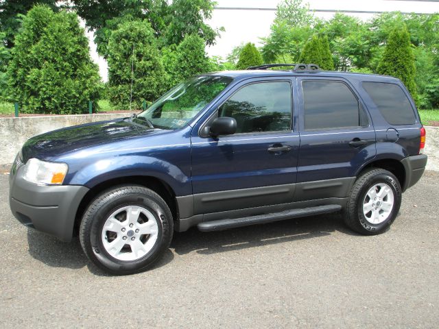 Ford Escape 2003 photo 2