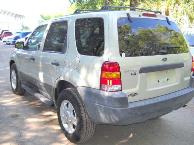 Ford Escape 2003 photo 9