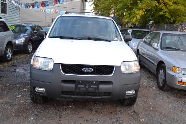 Ford Escape 2003 photo 1