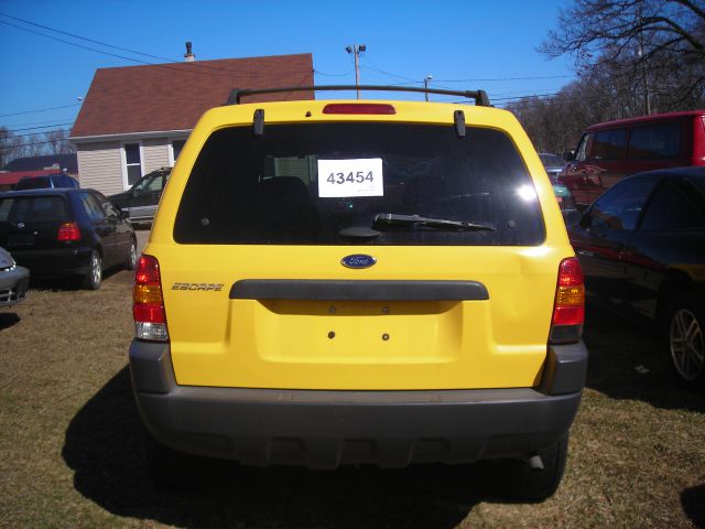 Ford Escape 2003 photo 2