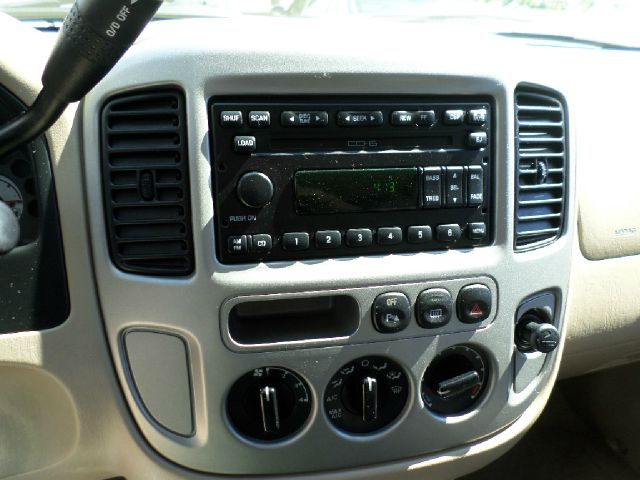 Ford Escape 2003 photo 5