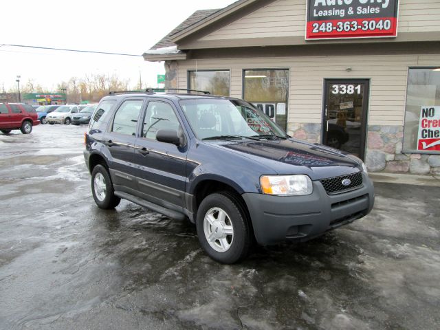 Ford Escape 2003 photo 2