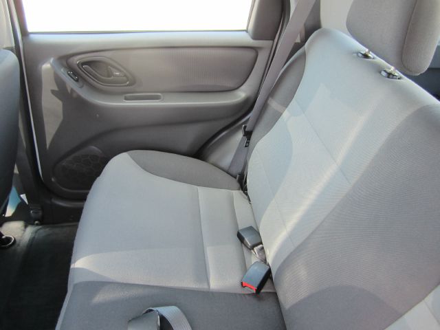 Ford Escape 2003 photo 10