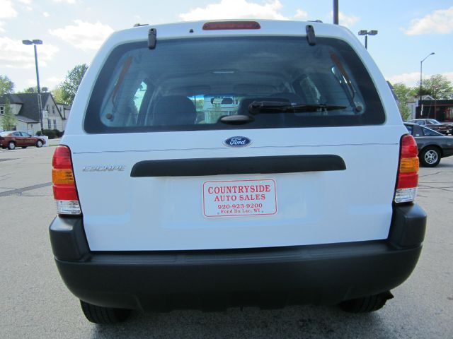 Ford Escape 2003 photo 16