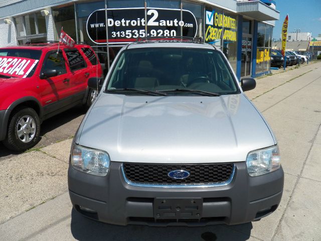 Ford Escape 2003 photo 2