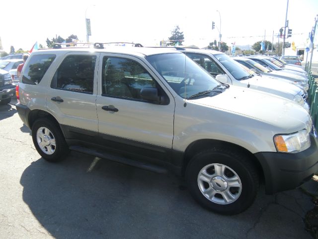 Ford Escape 2003 photo 3