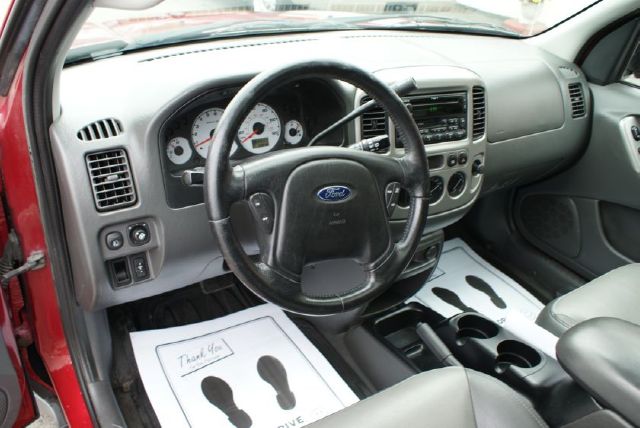 Ford Escape 2003 photo 12