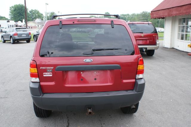 Ford Escape 2003 photo 17