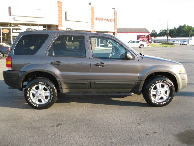 Ford Escape 2003 photo 9