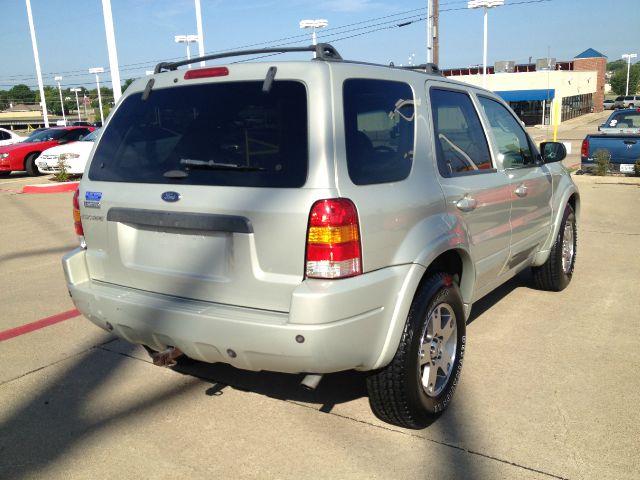 Ford Escape 2003 photo 3