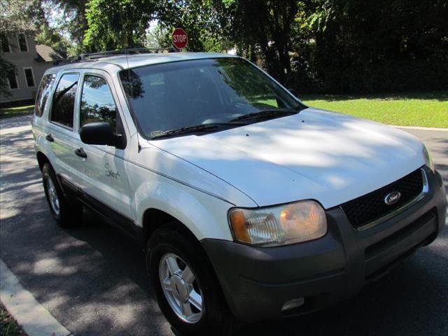 Ford Escape 2003 photo 1