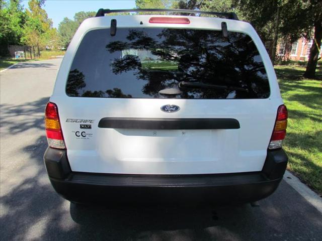 Ford Escape 2003 photo 3