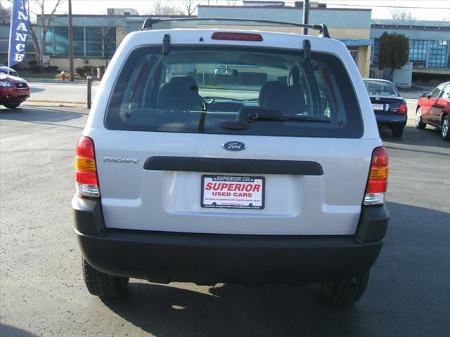 Ford Escape 2003 photo 3