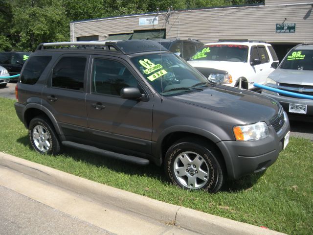 Ford Escape 2003 photo 1