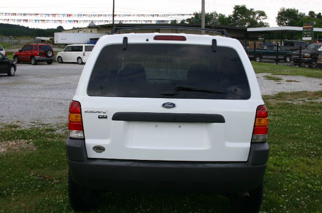 Ford Escape 4dr Sdn 2.4L FWD SUV