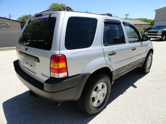 Ford Escape 2003 photo 12