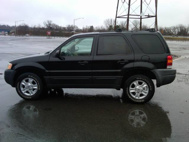 Ford Escape 2003 photo 1